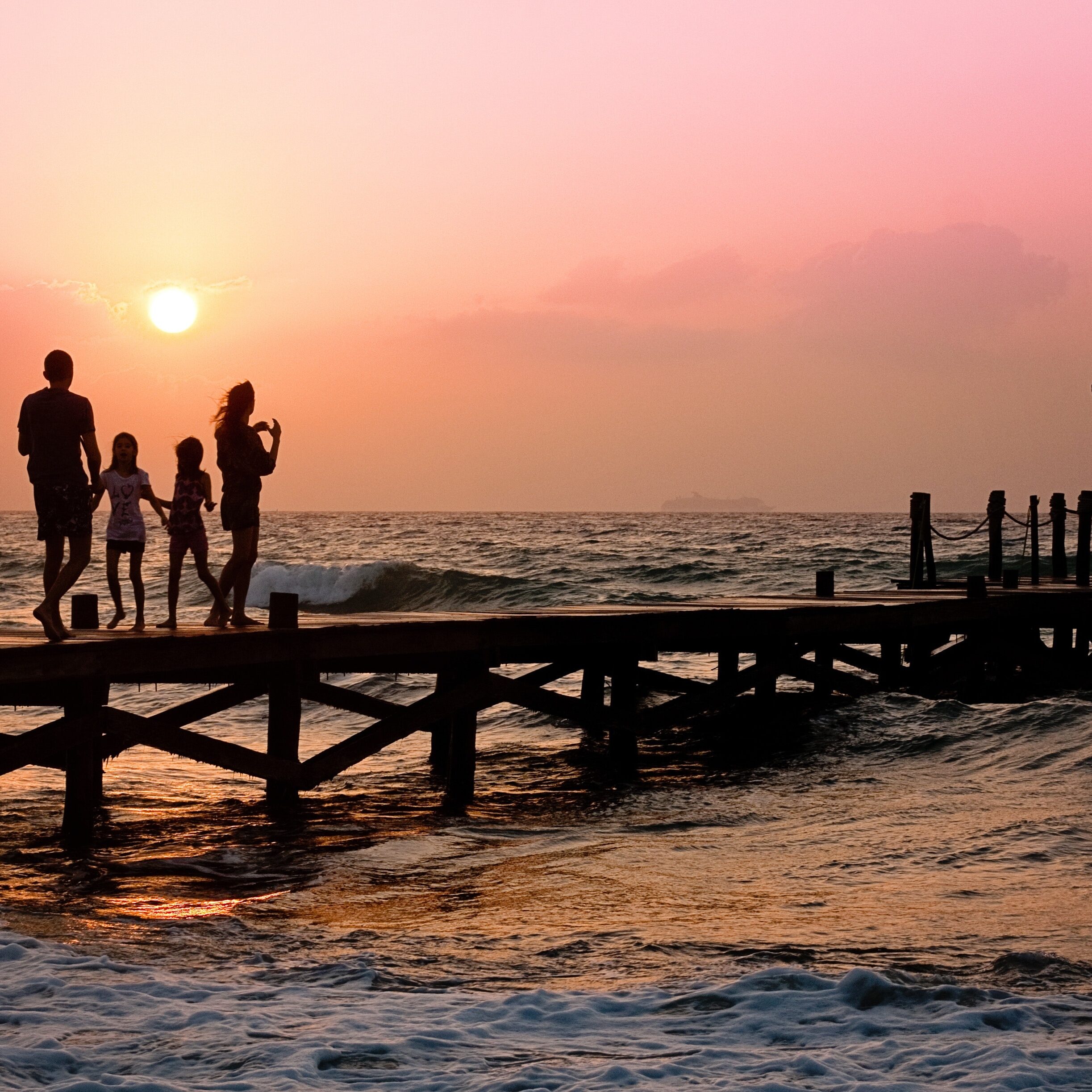 beach-children-family-39691